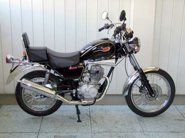 25-JAWA-125-Chopper